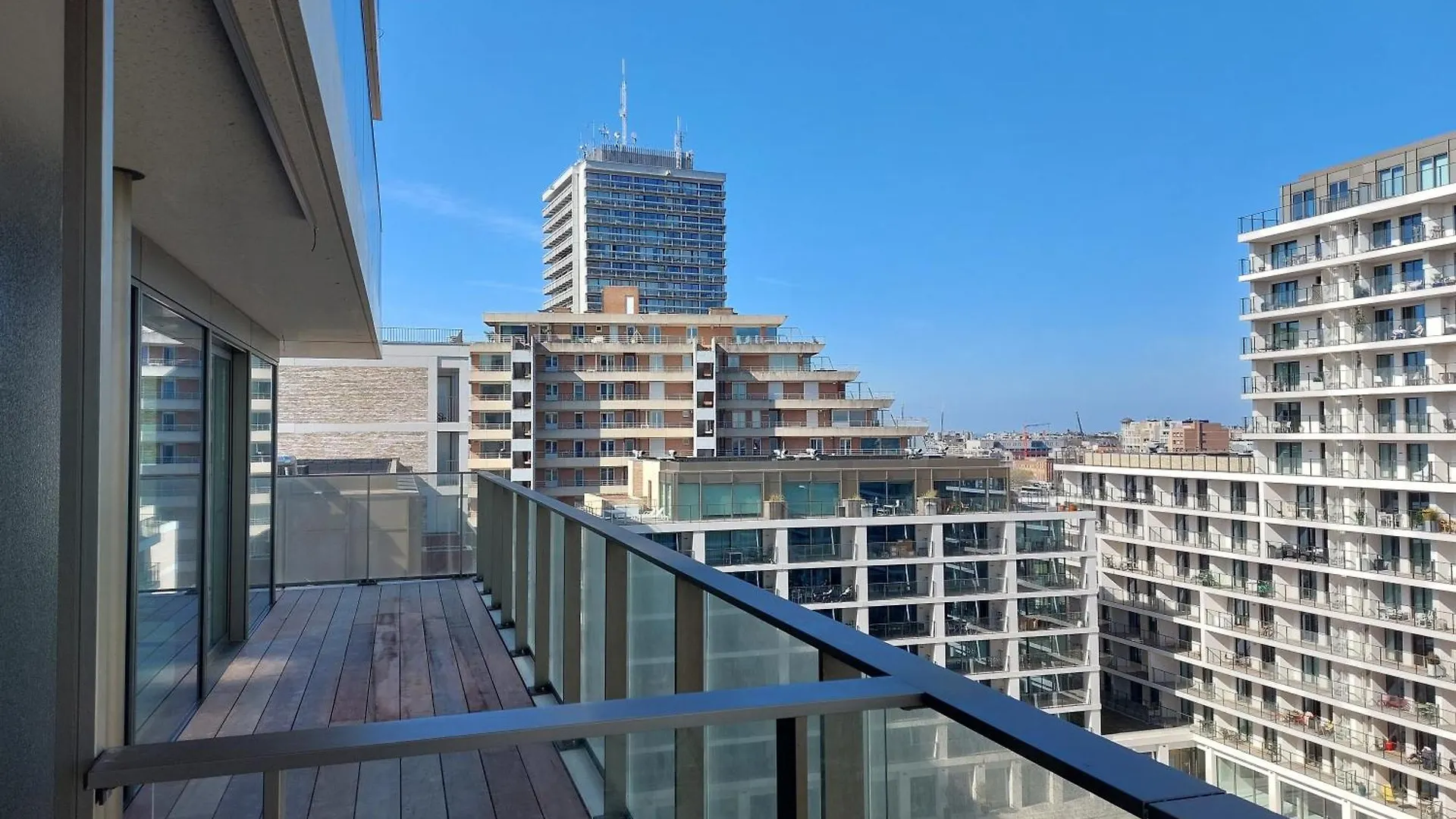 Sky Tower II - 7Th Floor - Sea View Apartment Ostend